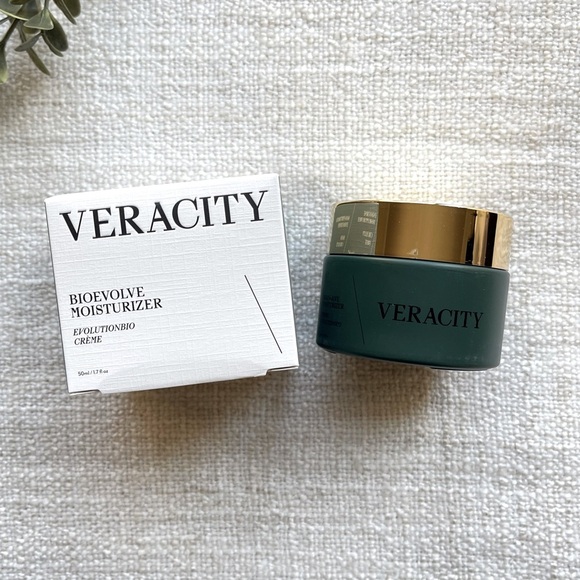 Veracity Bioevolve Face Moisturizer Cream - Picture 2 of 6